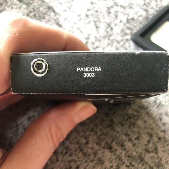 NARS Pandora Eyeshadow Duo - Picture 3 of 4